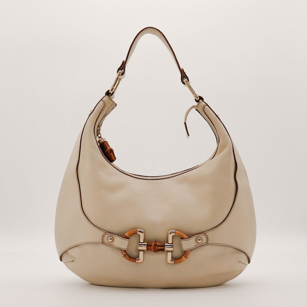 Hobo Bambou Gucci cuir lisse beige vue de face occasion authentique — AMANA Vintage