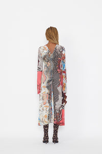 look-amalia