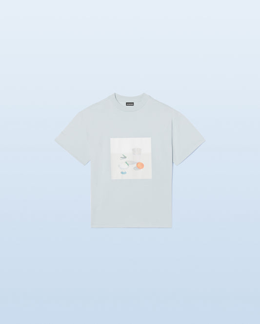LE TSHIRT TABLEAU PRINT STILL LIFE BLUE