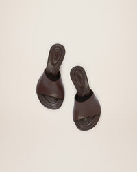LES MULES ARGILLA BROWN