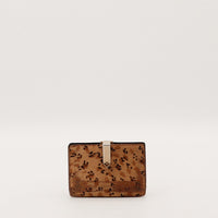 Petit portefeuille Bottega Veneta cuir façon poulain léopard vue de face occasion authentique — AMANA Vintage