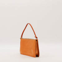 Pochette Louis Vuitton Vernis bronze vue de profil occasion authentique — AMANA Vintage