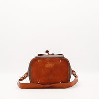 Fond en cuir sac seau Celine Macadam usure et taches visibles — AMANA Vintage