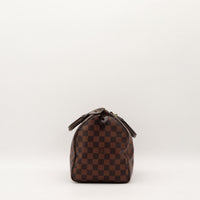 Sac Louis Vuitton Speedy 30 Damier Ébène vue de profil occasion authentique — AMANA Vintage