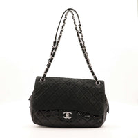 Sac Chanel Timeless Jumbo cuir matelassé noir vue de face occasion authentique — AMANA Vintage