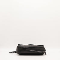Vue de dessous Chanel Timeless Jumbo noir cuir lisse — AMANA Vintage
