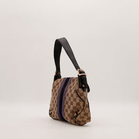Vue latérale Gucci Hobo Horsebit profil silhouette souple bandoulière cuir — AMANA Vintage