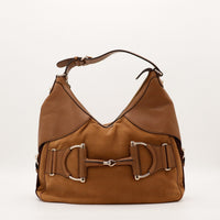 Sac Gucci Hobo Horsebit cuir camel vue de face fermoir mors de cheval doré occasion authentique — AMANA Vintage