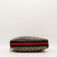Fond du sac Gucci Hobo Web bande Web occasion authentique — AMANA Vintage