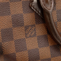 Détail toile Damier Ébène estampée Louis Vuitton Speedy 30 occasion authentique — AMANA Vintage