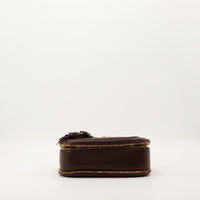 Vue du dessous sac Gucci Tote Bag Bambou cuir marron fond occasion — AMANA Vintage