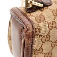 Detail coin superieur droit sac Gucci Tote Bag Bambou usure cuir occasion — AMANA Vintage