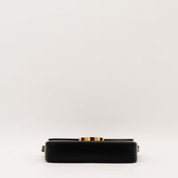 Sac Céline Triomphe cuir noir vue de dessous occasion authentique — AMANA Vintage