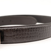 Détail cuir noir façon lézard ceinture Cartier occasion authentique — AMANA Vintage