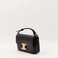 Sac Céline Triomphe cuir noir vue trois quarts occasion authentique — AMANA Vintage
