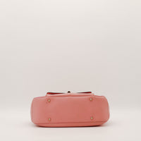 Vue du fond Gucci Hobo Bambou pieds métal dorés — AMANA Vintage