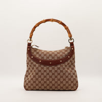 Vue de face côté opposé Gucci Hobo Bambou anse bambou naturelle — AMANA Vintage