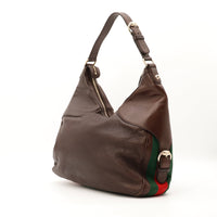 Gucci Hobo Horsebit Heritage vue trois quarts droite détail bande Web occasion — AMANA Vintage