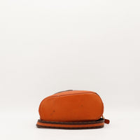 Fond du sac seau Céline Macadam cuir cognac usure visible — AMANA Vintage