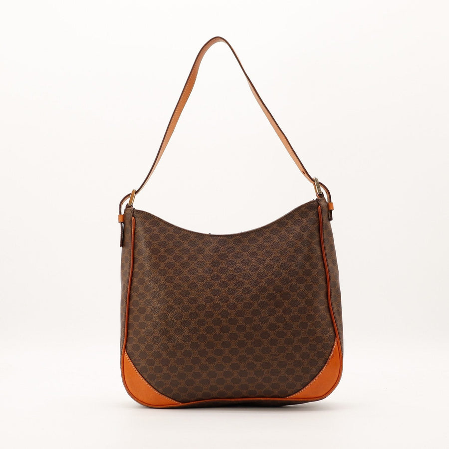 Sac Céline Hobo Macadam toile monogrammée vue de face occasion authentique — AMANA Vintage