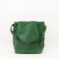 Sac Louis Vuitton Noé cuir Épi vert Borneo vue arrière occasion authentique — AMANA Vintage