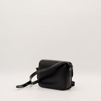Vue de dessous Celine Triomphe Teen fond cuir noir — AMANA Vintage