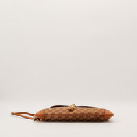 Sac Gucci Hobo toile monogrammée vue de dessus à plat fermoir carré doré — AMANA Vintage