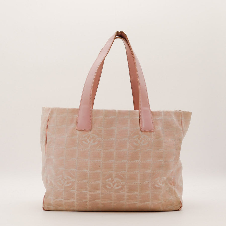 Tote Bag Chanel New Travel Line toile jacquard taupe vue de face occasion authentique — AMANA Vintage