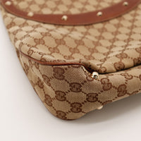 Detail coin Gucci Hobo Bamboo toile monogrammée occasion authentique — AMANA Vintage