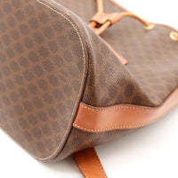 Detail base et liseré sac seau Celine Macadam occasion authentique — AMANA Vintage