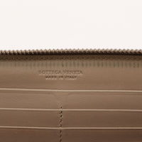 Portefeuille Bottega Veneta cuir tressé kaki angle occasion authentique — AMANA Vintage