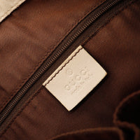 Étiquette intérieure Gucci made in Italy sac Sukey — AMANA Vintage