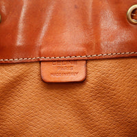 Détail cuir intérieur haut du sac seau Celine Macadam Céline Paris Made in Italy — AMANA Vintage