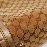 Hobo Bambou Gucci détail coin inférieur droit canvas monogrammé — AMANA Vintage