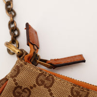 Détail tirette zip cuir abîmé Gucci Hobo Chain — AMANA Vintage