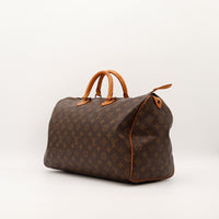 Vue de trois quarts Louis Vuitton Speedy 40 toile Monogram marron — AMANA Vintage