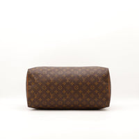 Vue du fond Louis Vuitton Speedy 40 toile Monogram état général — AMANA Vintage
