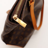 Détail tirette dorée du Louis Vuitton Cabas Mezzo — AMANA Vintage