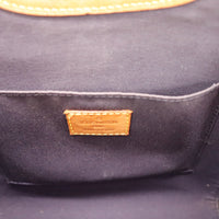 Intérieur doublure noire Louis Vuitton Roxbury Drive Vernis occasion — AMANA Vintage