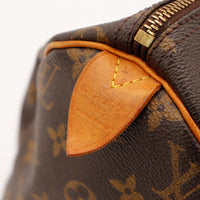 Languette vachette et zip Louis Vuitton Speedy 30 vue de détail — AMANA Vintage