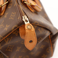 Détail languette cadenas cuir vachette usée Louis Vuitton Speedy 30 — AMANA Vintage