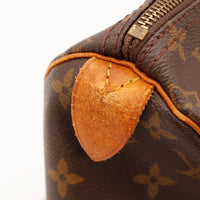 Détail languette très usée Louis Vuitton Speedy 40 cuir vachette — AMANA Vintage