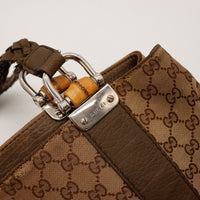 Détail fermoir bambou et argenterie Tote Bag Bamboo Gucci — AMANA Vintage