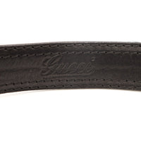 Détail dessous anse cuir Gucci Indy Hobo inscription Gucci — AMANA Vintage