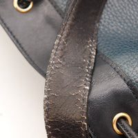 Vue intérieure doublure sac seau Céline Paris Made in Italy — AMANA Vintage