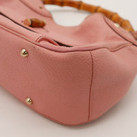 Détail coin gauche Gucci Hobo Bambou vue rapprochée — AMANA Vintage