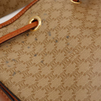 Detail toile taches vue rapprochee Celine Seau Macadam occasion — AMANA Vintage