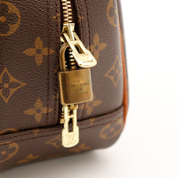 Inscription encre sur doublure intérieure Louis Vuitton Trouville — AMANA Vintage