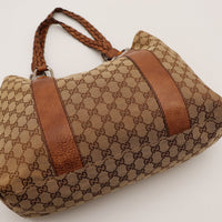 Détail anse tressée cuir marron Tote Bag Bambou Gucci — AMANA Vintage