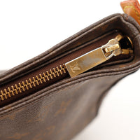 Détail curseur zip Louis Vuitton Looping MM — AMANA Vintage